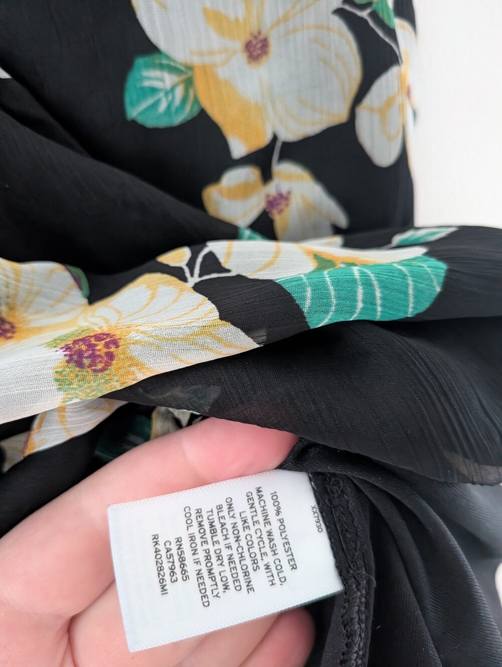 NWT! Free Press Floral Black Wrap Tank Top - Picture 5 of 7